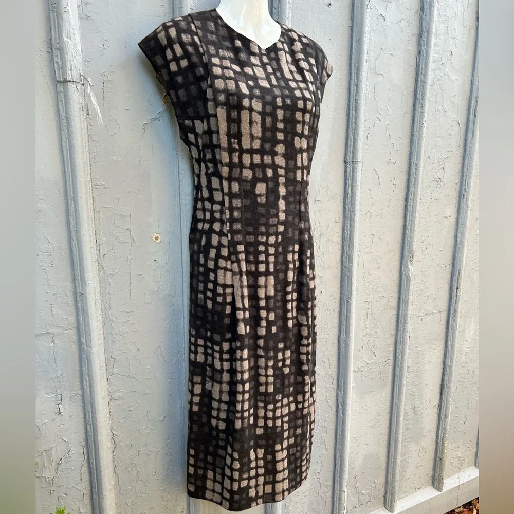 Bottega Veneta Grey & Black Wool Sheath, size 40 - Picture 4 of 16